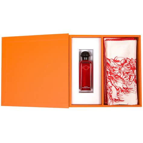 eau de rhubarbe ecarlate hermes marionnaud|Hermes rhubarb gift set.